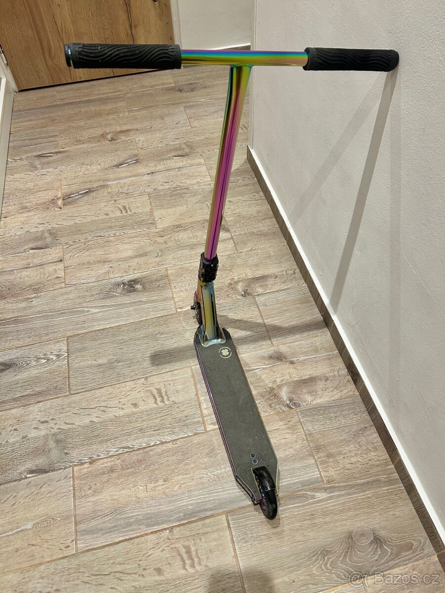 Freestyle koloběžka LUCKY (custom GIZMANIA build) - 2