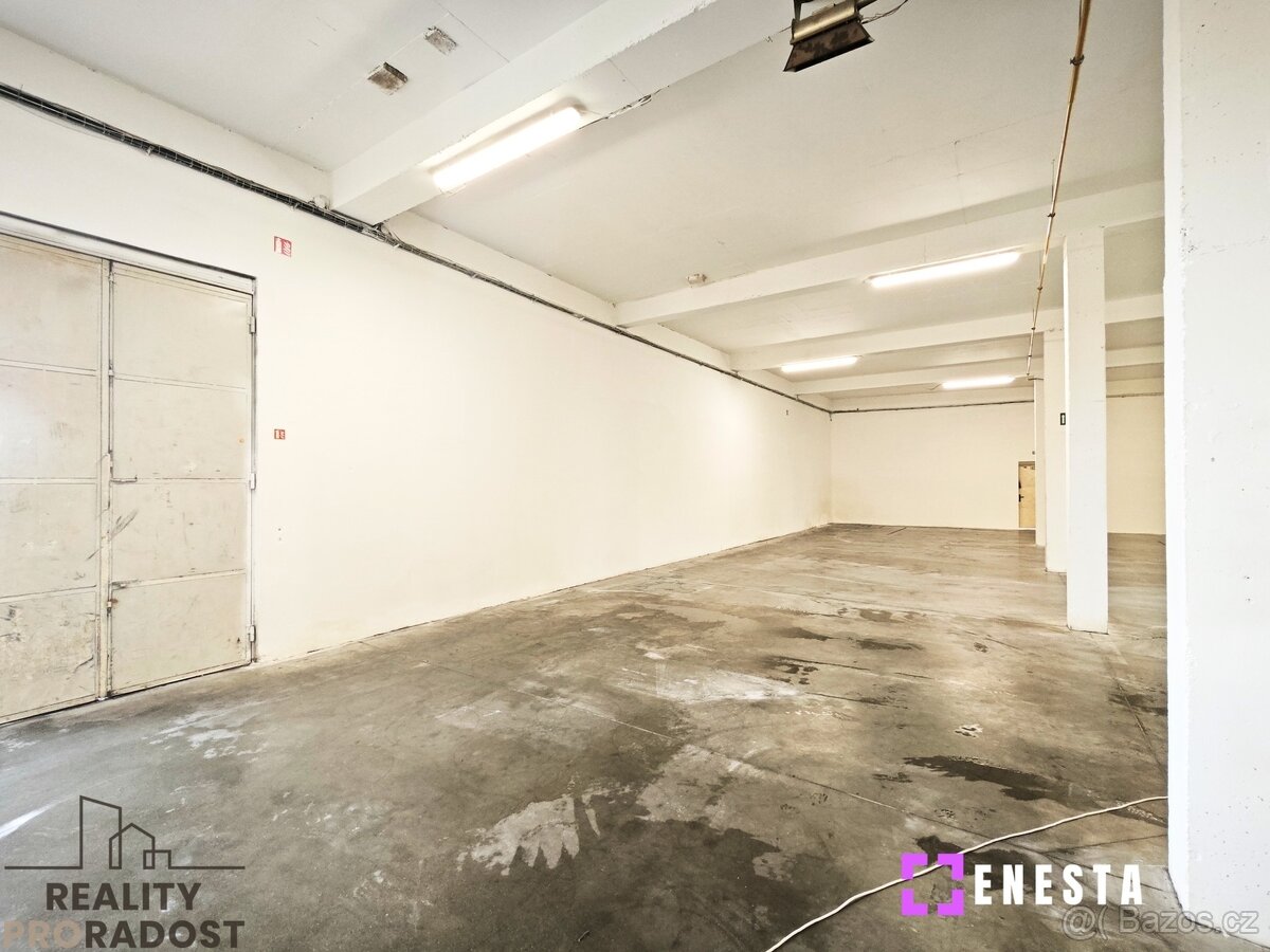 Variabilní skladové prostory v obci Tursko - 2