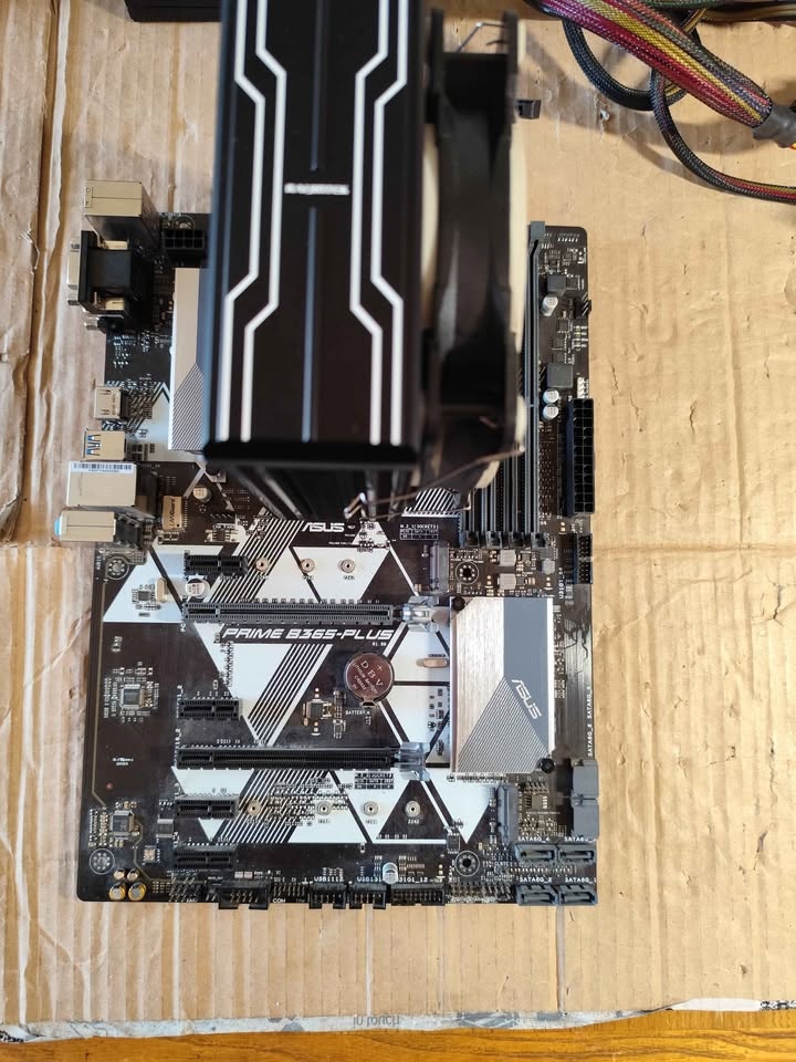 Zaklad PC: I7 9700 + Asus Prime B365-Plus + tower chladič - 2