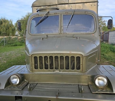 Prodám Pragu V3S – skříň, veterán - 2