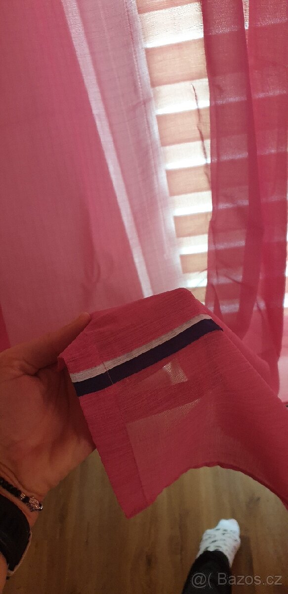 Růžové záclony - 2