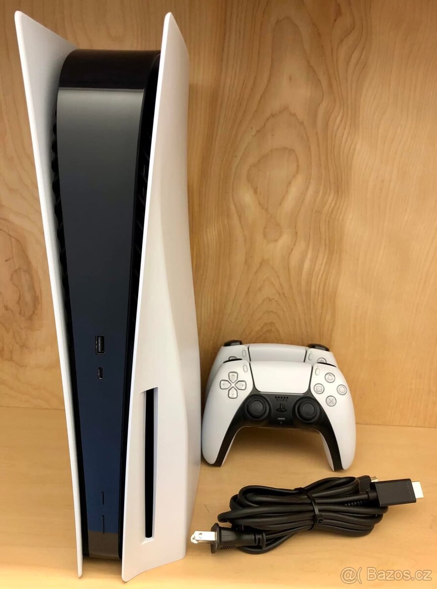 PlayStation 5 (disk) + 2 ovladače - 2