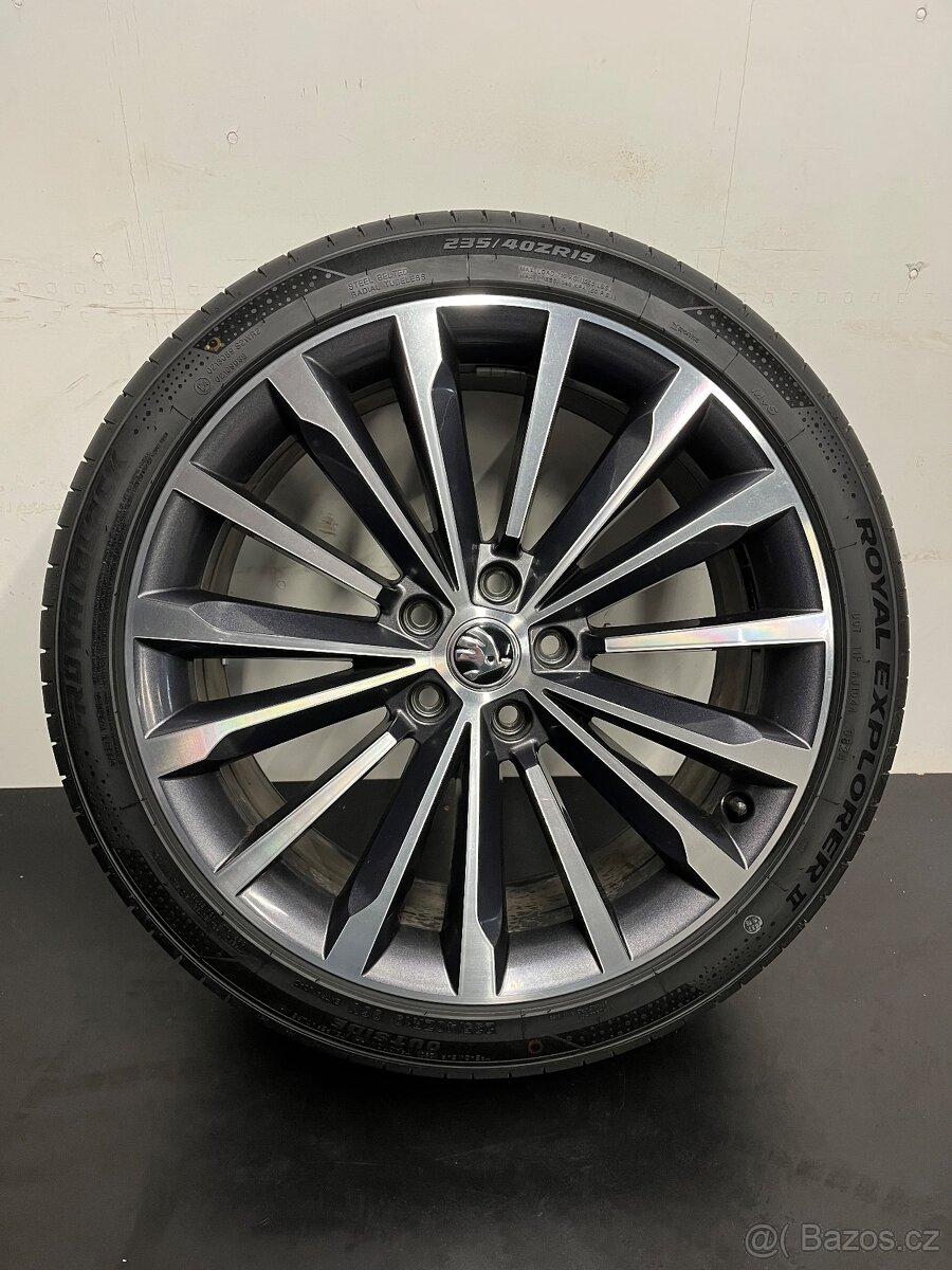 Superb R19 Trinity Zanovní letní sada - 2