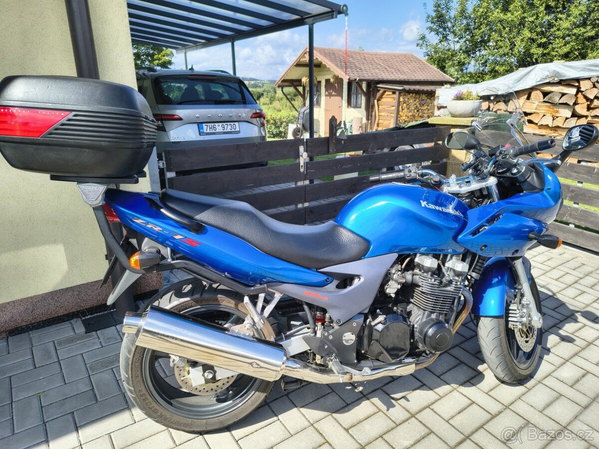 Kawasaki ZR7S - 2