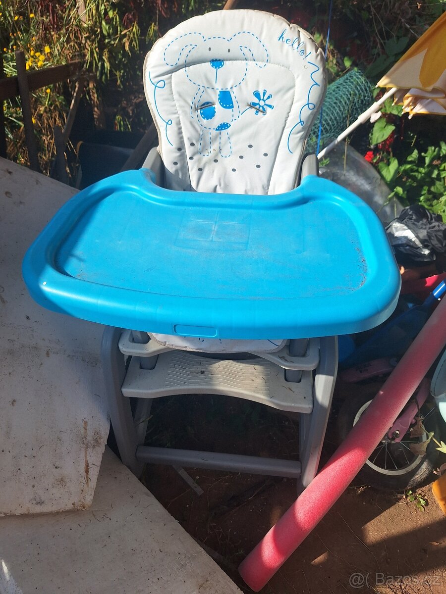 Jídelní židle se stolečkem - 2