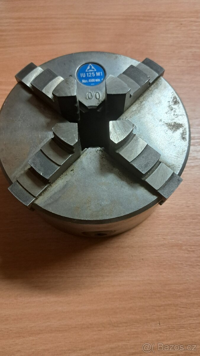 Čtyřčelisťové sklíčidlo TOS – ČSN - 2