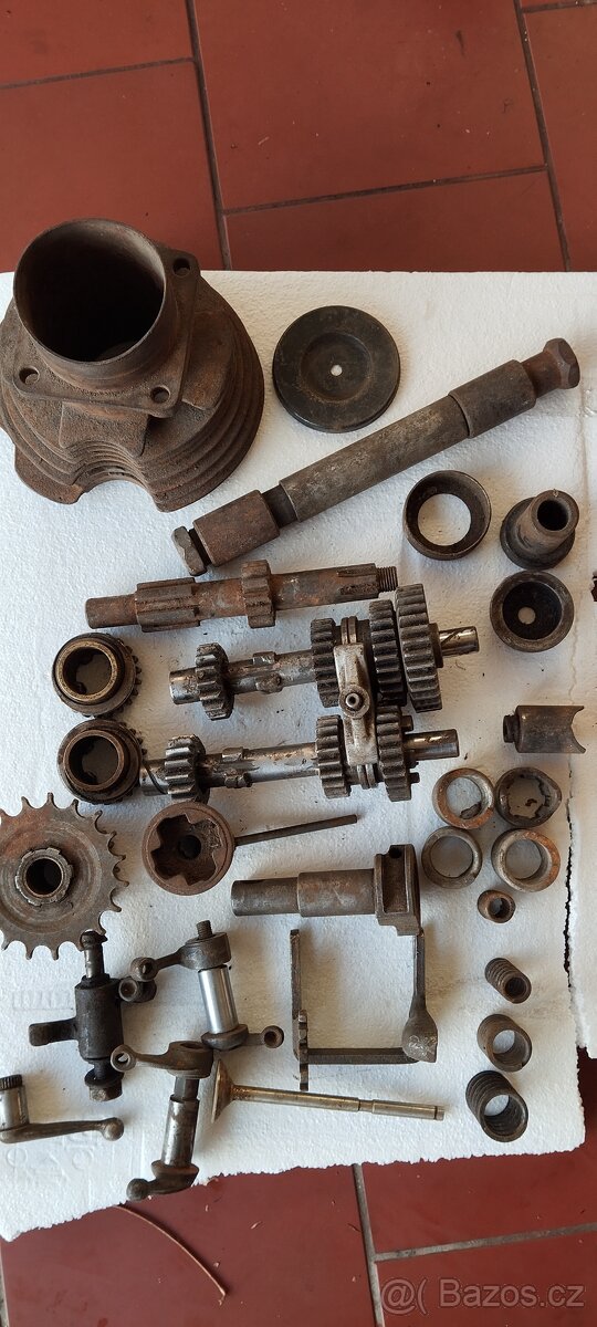 Převodovka, vahadla - 2