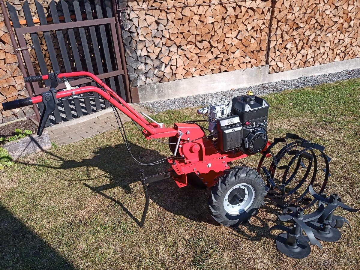 Kultivátor Mountfield - 2
