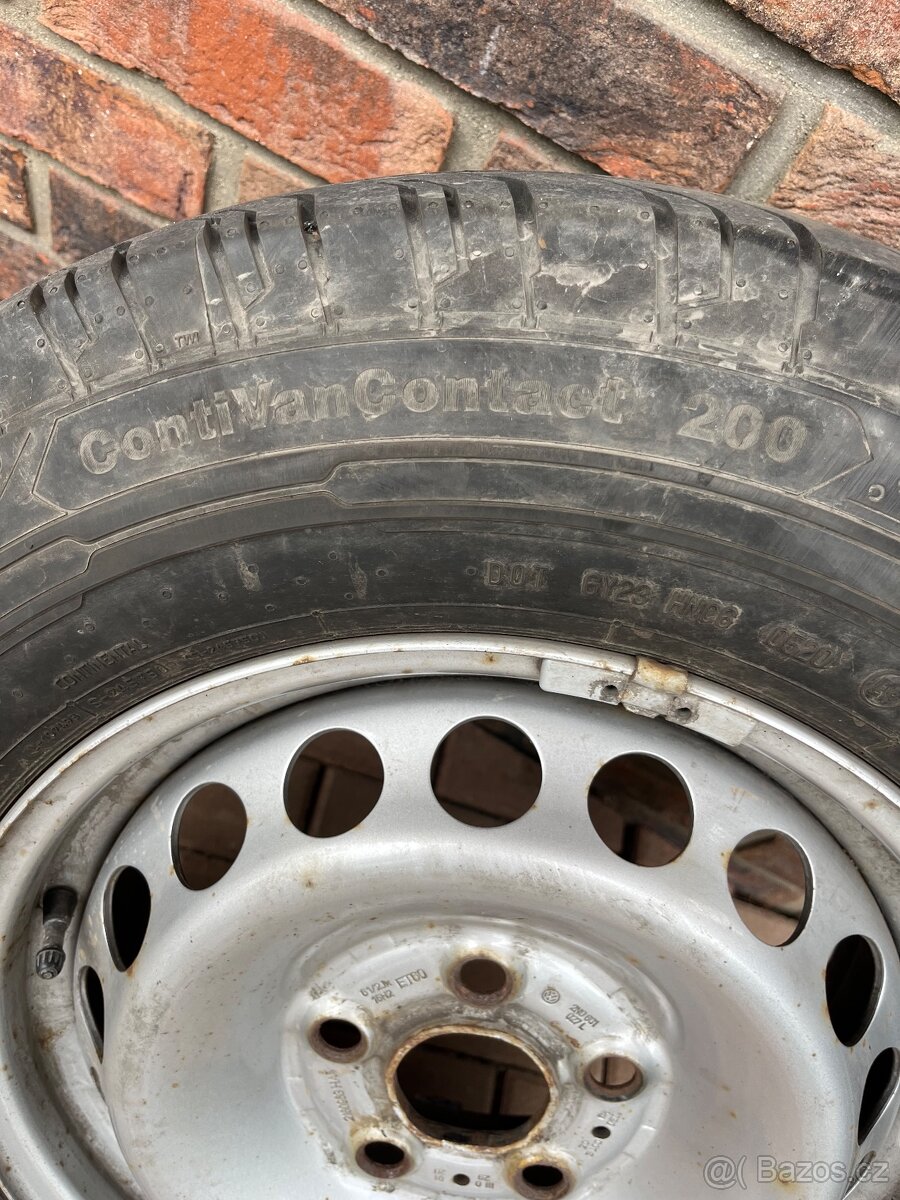 205/75R16 113/111R Continental a Matador - 2