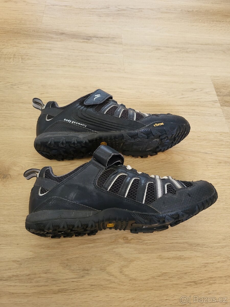 Specialized tretry 42 - 2
