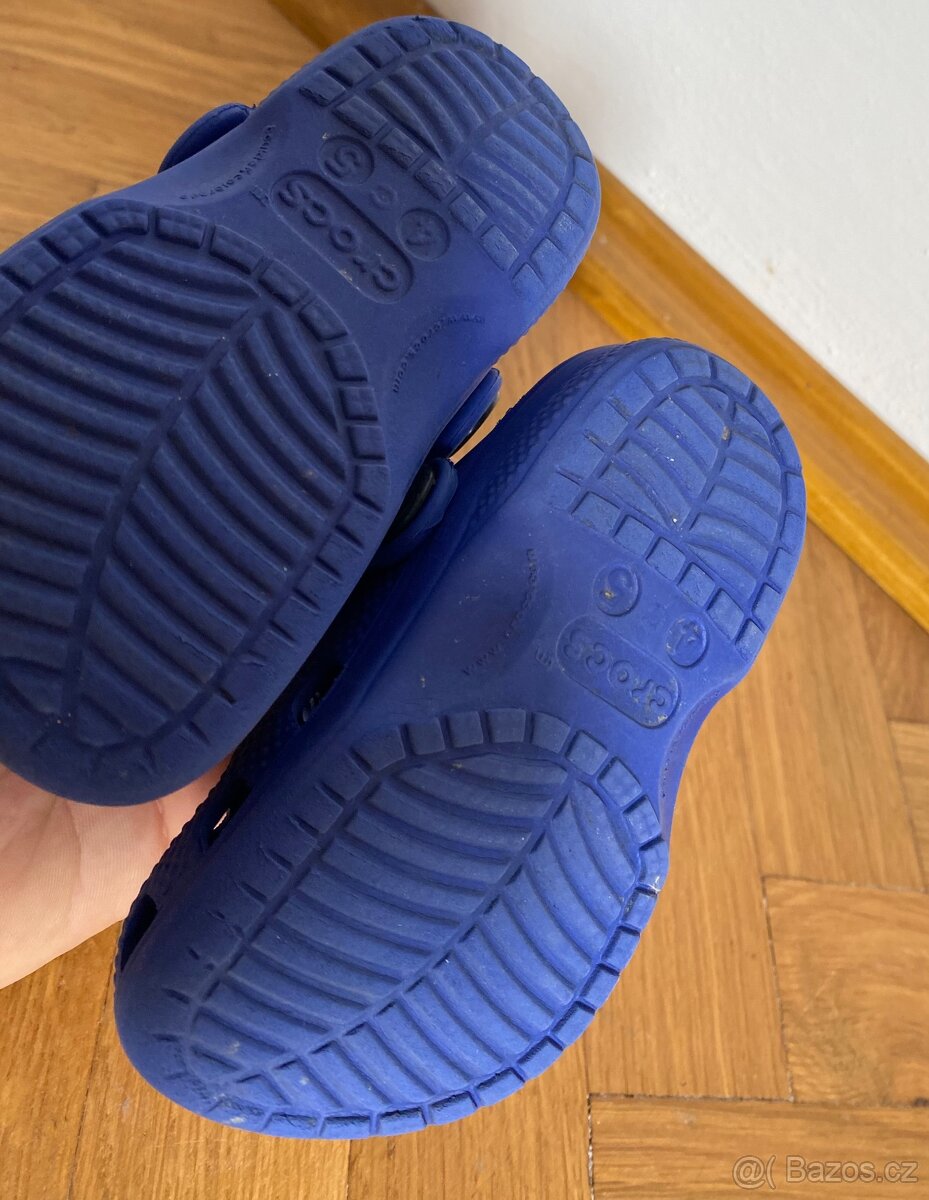 Detske nazouvaky Crocs - 2