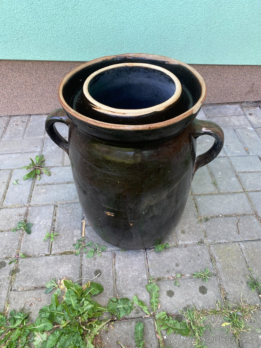 Kameninový hrnec - 2