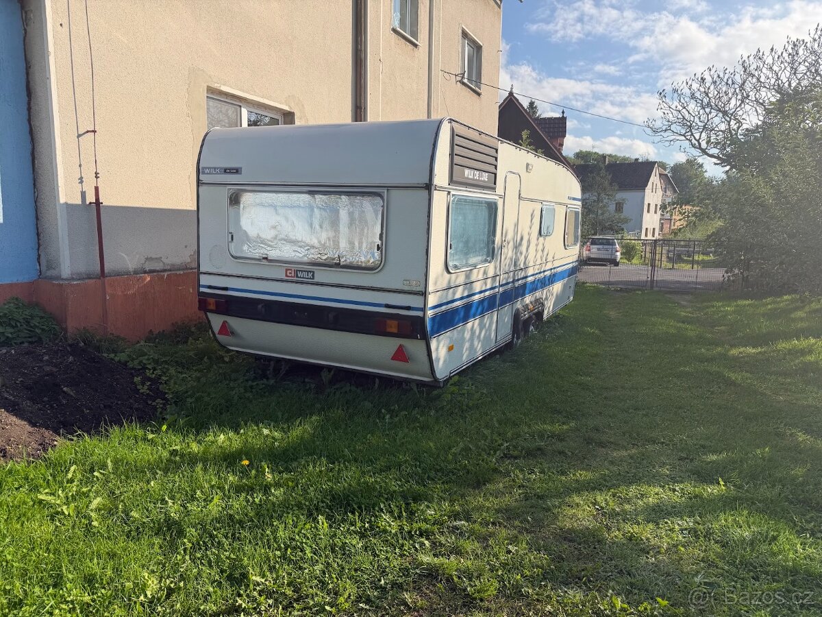 Karavan WILK De Luxe - super stav - 2