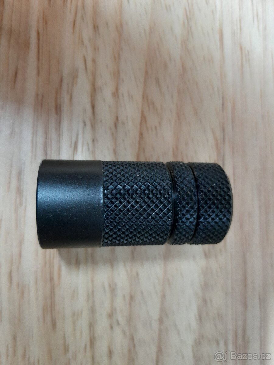 Šroubová podpěrka s magnetem - 2