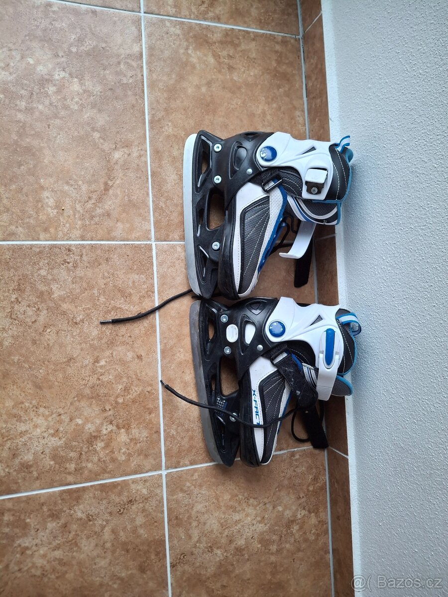 Detske ledni brusle - 2