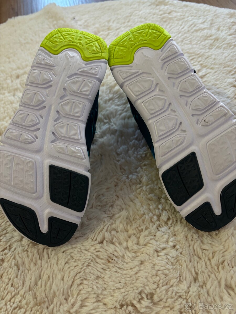 Dětské boty na aktivní chůzi (na tělocvik) - 2