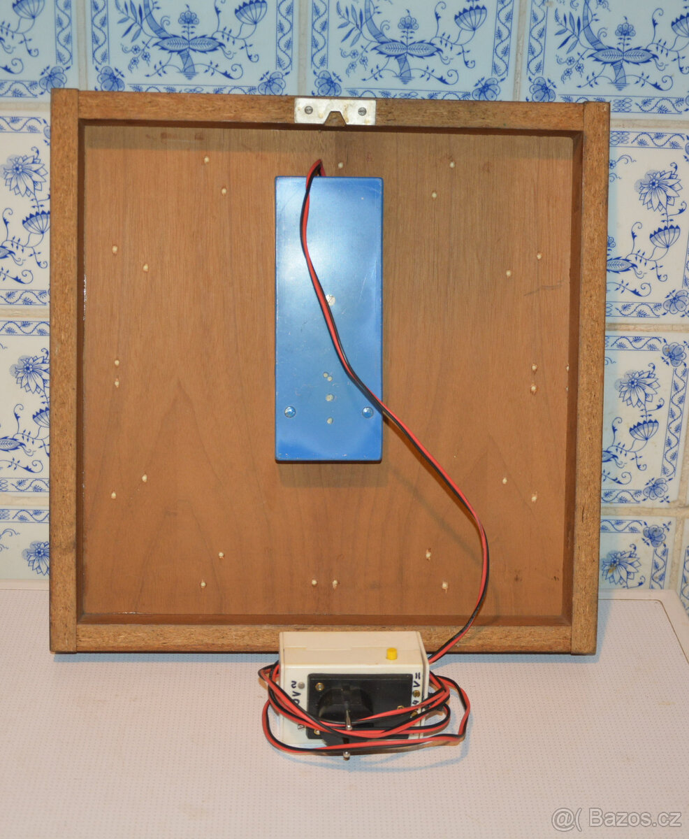 Prodám hodiny elektročas. - 2