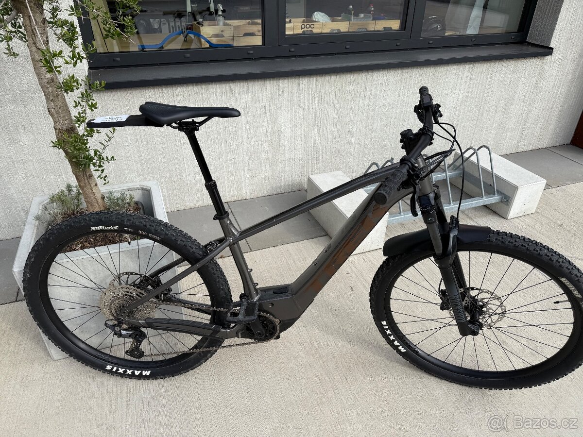 Elektrokolo Trek Marlin + 8 vel. L - 2