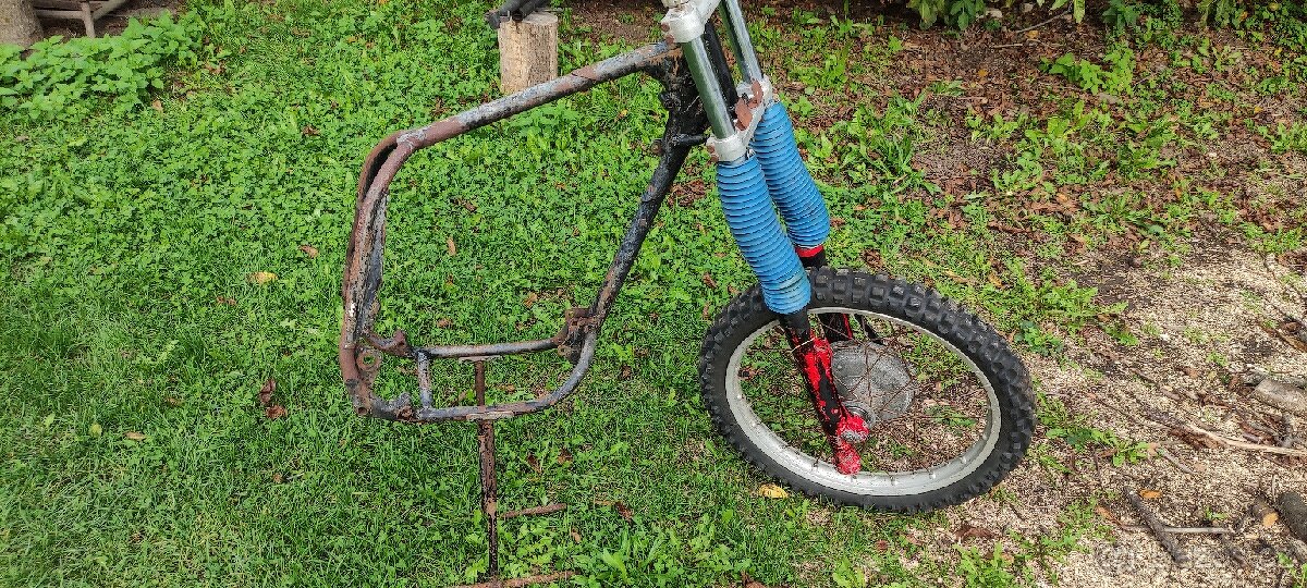 Čz motocros typ981 380ccm bocak - 2