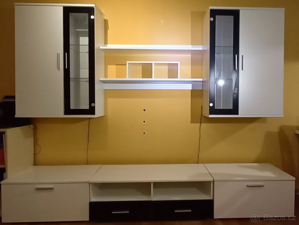 Obývací stěna, stolek, stůl - 2