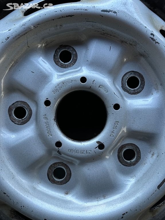 Zátěžové rezervní kolo Ford+pneu Nokian 215/65 - 2