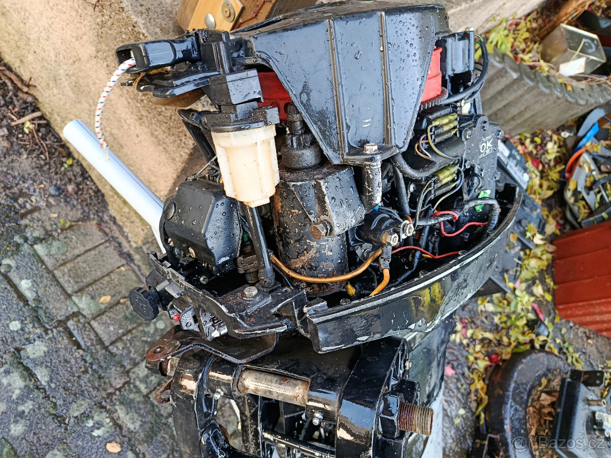 Lodní motor 25hp - 2