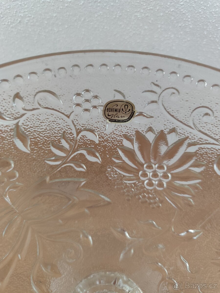 Skleněna mísa Bohemia - průměr 23cm - 2