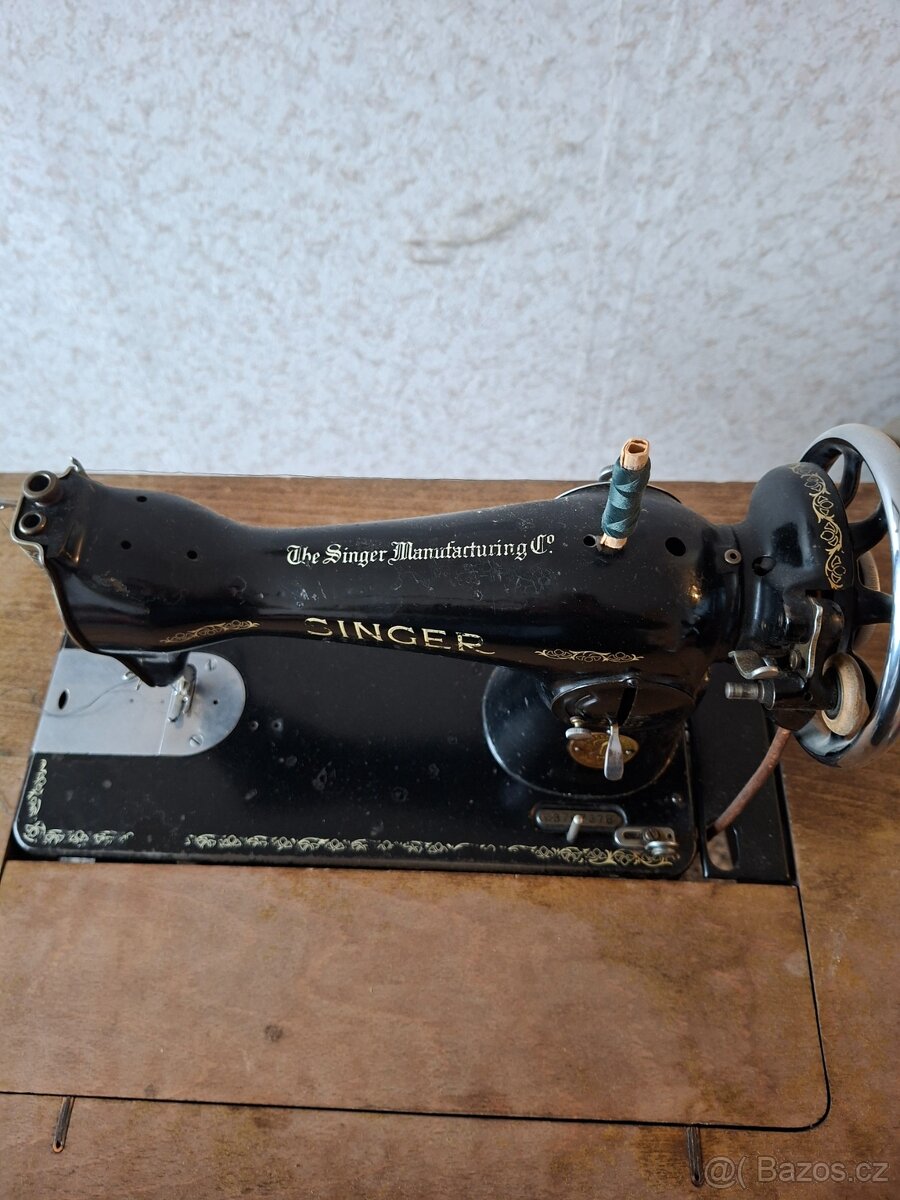 Šicí stroj - 2