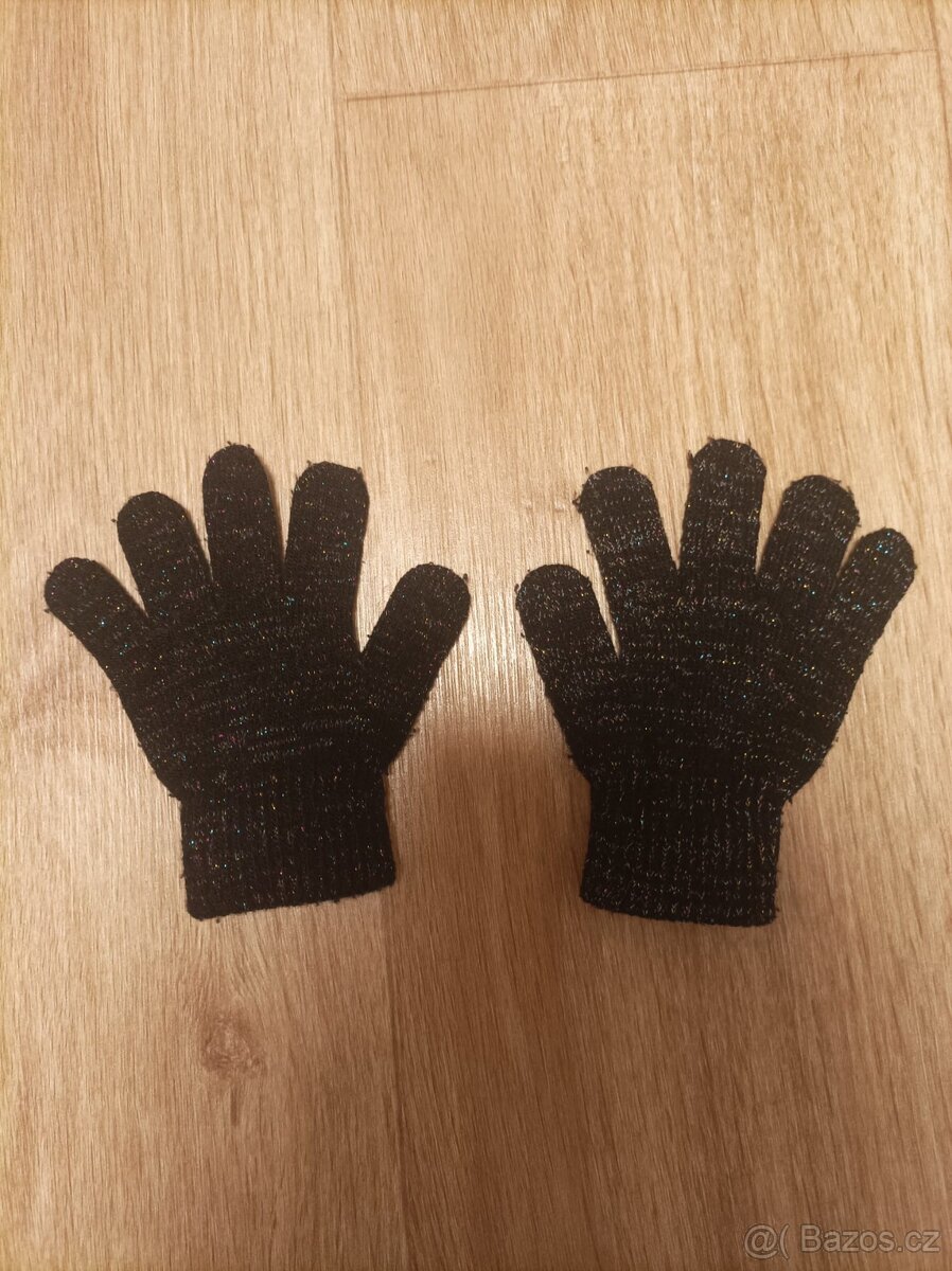 Malé rukavice - 2