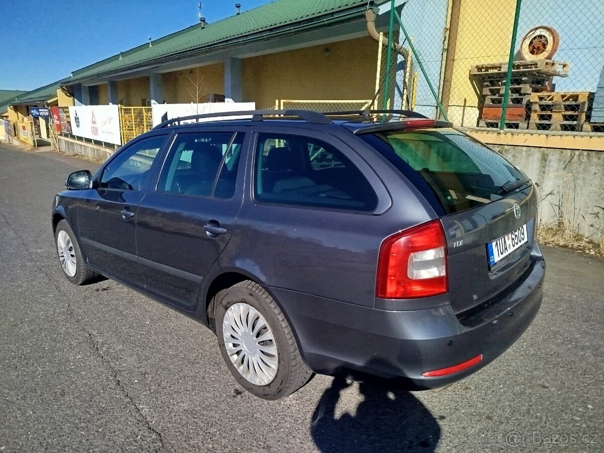ŠKODA OCTAVIA COMBI 1.6 TDI...r.v.2010 - 2