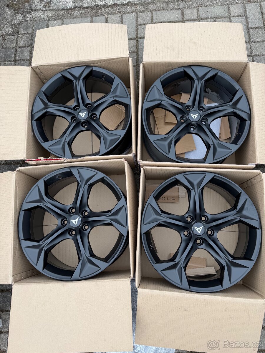 ORIGINÁL Alu CUPRA FORMENTOR R19, 5x112 - TOP - 2