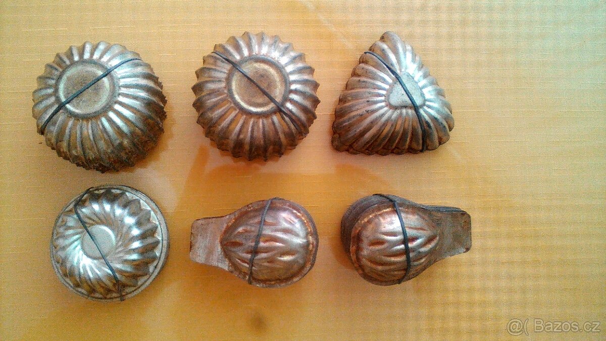 Vintage - formičky, vykrajovátka aj. - 2