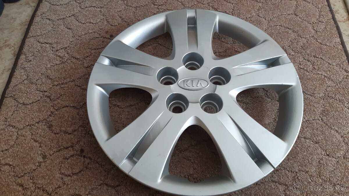 Poklice Kia 16" - 2