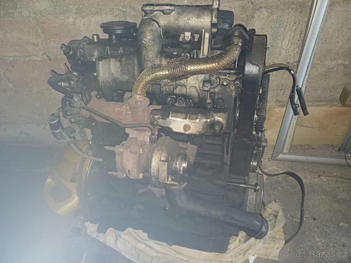 Motor Octavia 1 - 2
