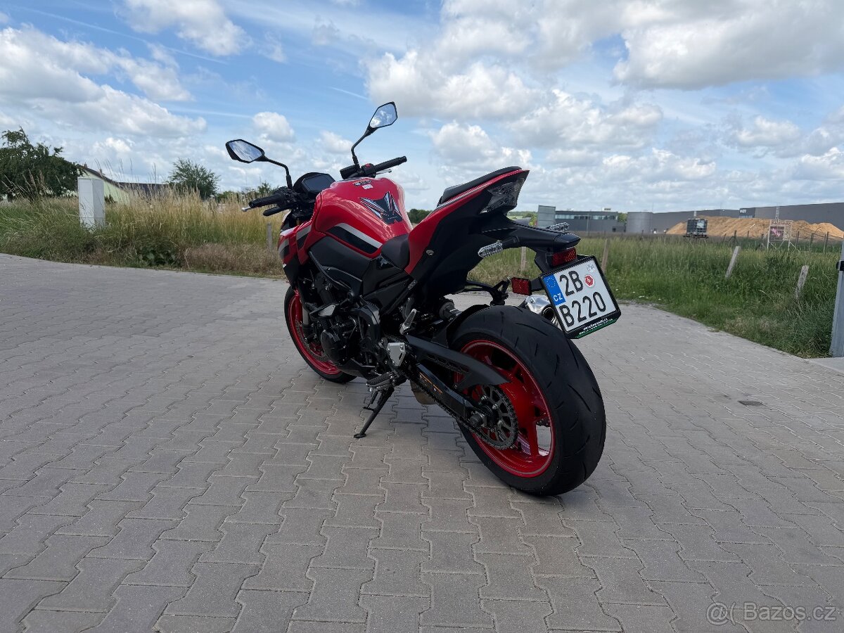 Kawasaki Z900 - 2