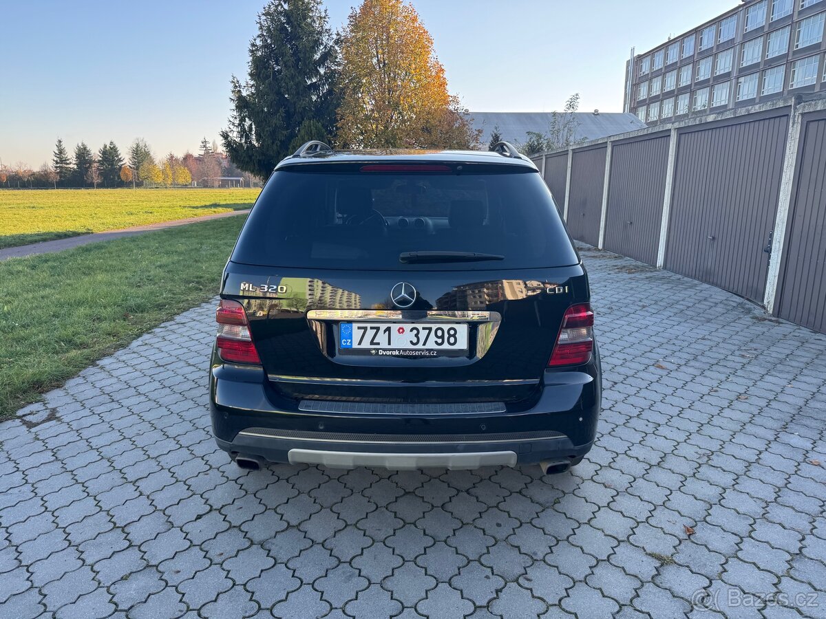 Mercedes ML W164 - 2