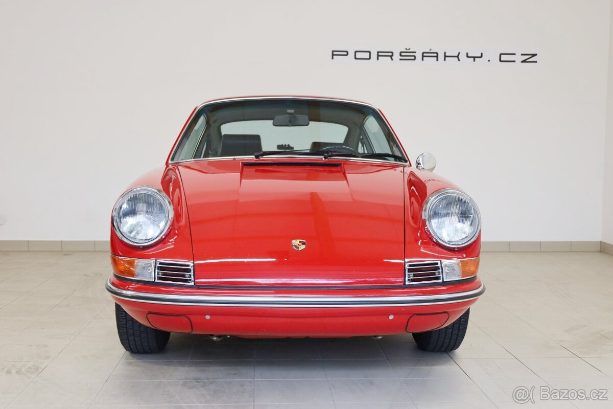 Porsche 911 T 1970 po kompletní renovaci - 2