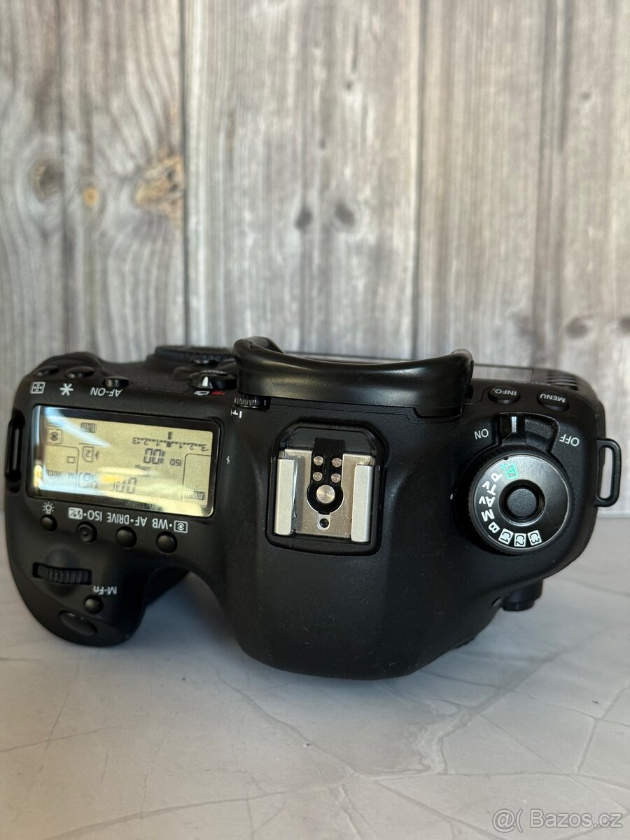 Canon EOS 5D mark III - 2