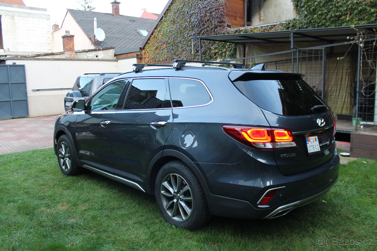 Hyundai Grand Santa Fe 2.2 CRDi VGT 4x4 automat 147kW - 2