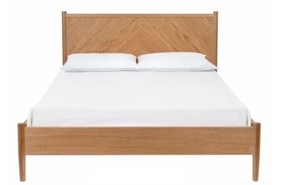 Postel 180×200 cm
- 2