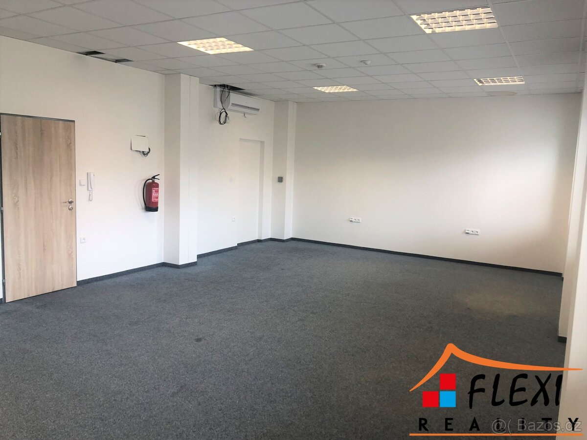 Pronájem 4 místností o celkové rozloze 51m² včetně soc. zaří - 2