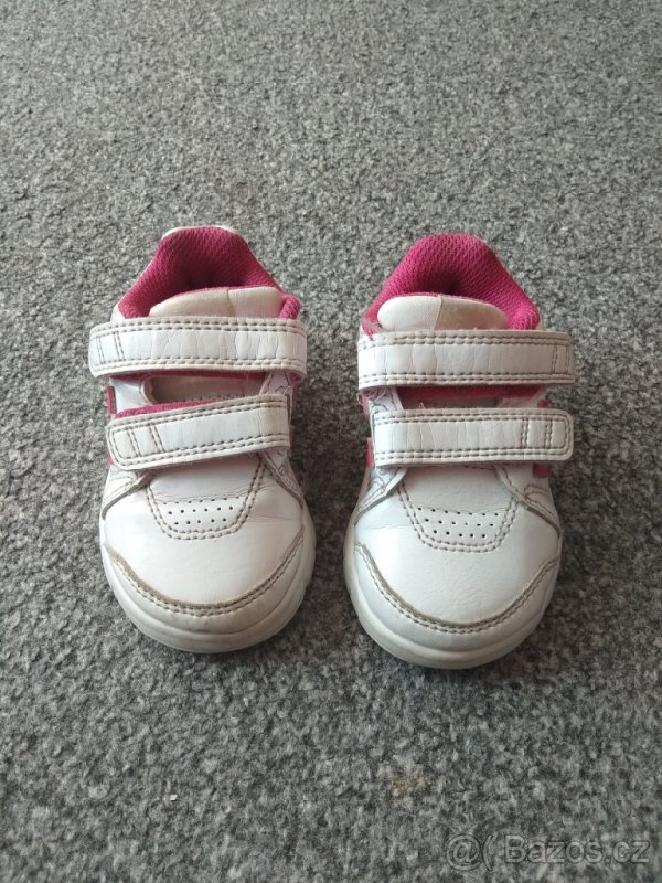Adidas tenisky pro holčičku vel 19. - 2