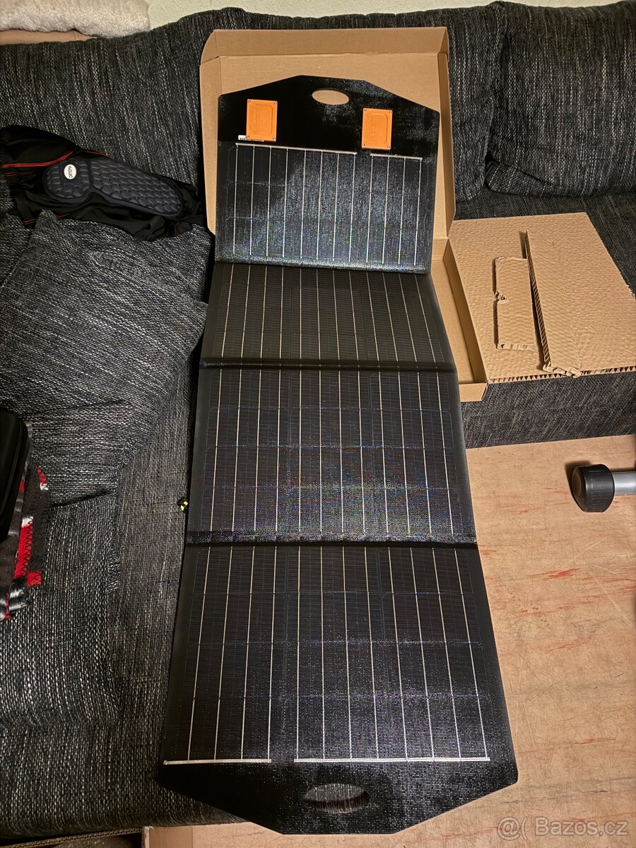 Solární panel 110W s měničem napětí - 2