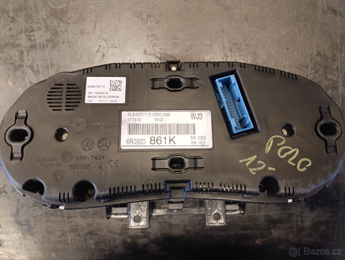 Přístrojová deska-Budiky - 2