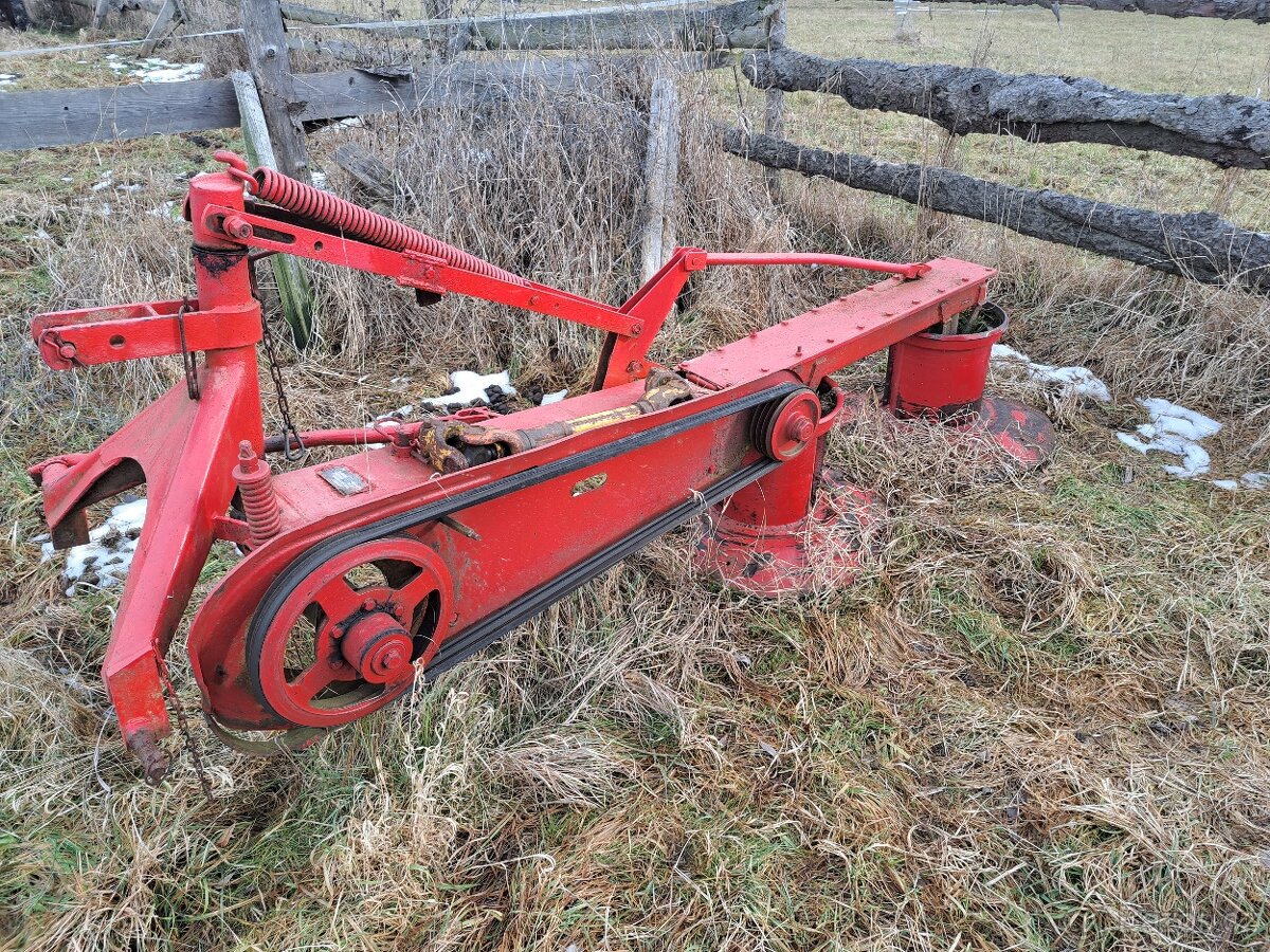 Bubnová sekačka za traktor a obraceč sena - 2