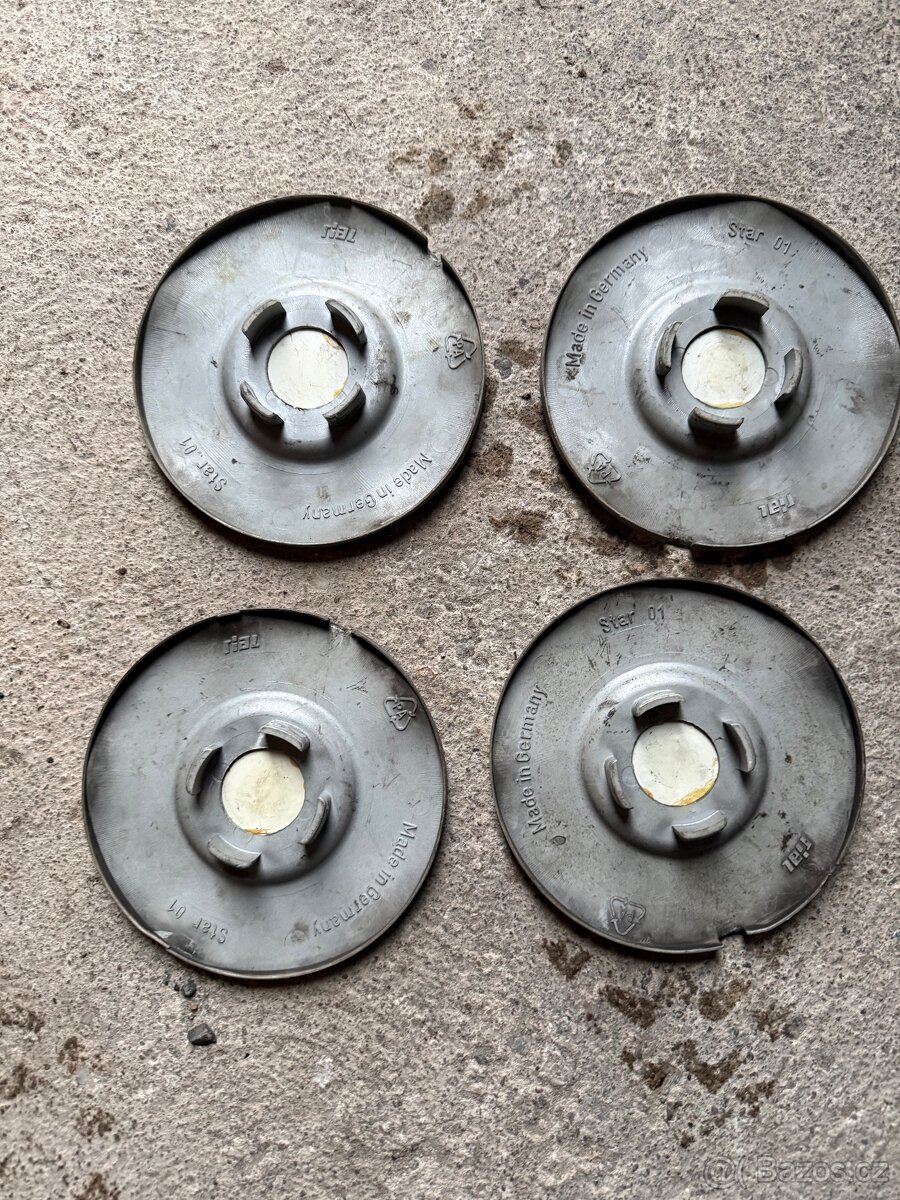 Středové krytky RIAL STAR 01 - 2