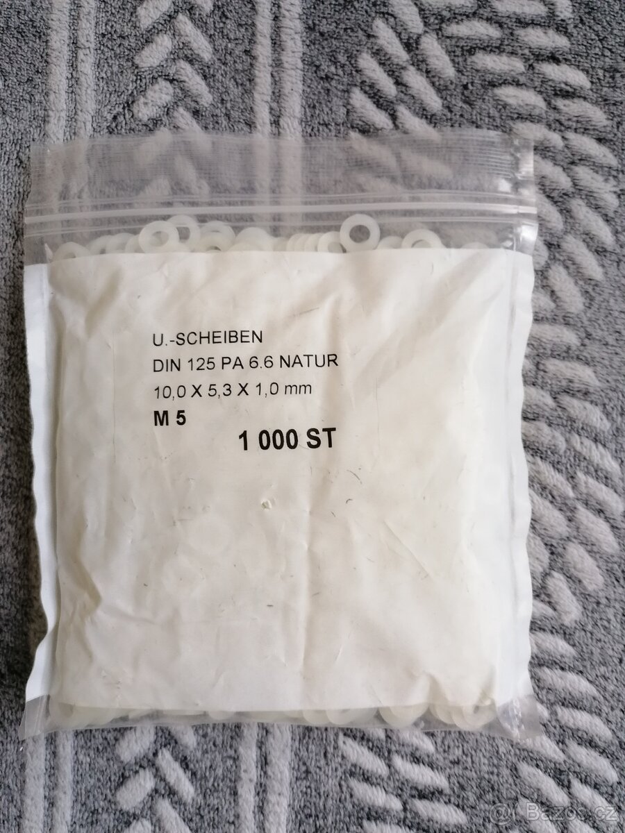 Plastové podložky 1000ks. - 2