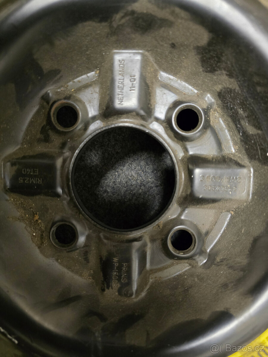 dojezdové kolo Volvo V40 R15 - 2