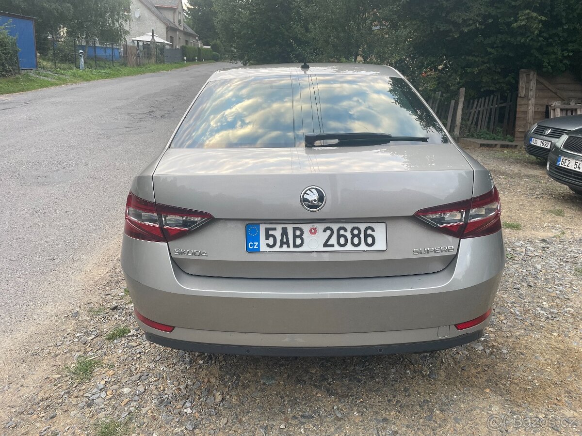 ŠKODA SUPERB 2015 - 2