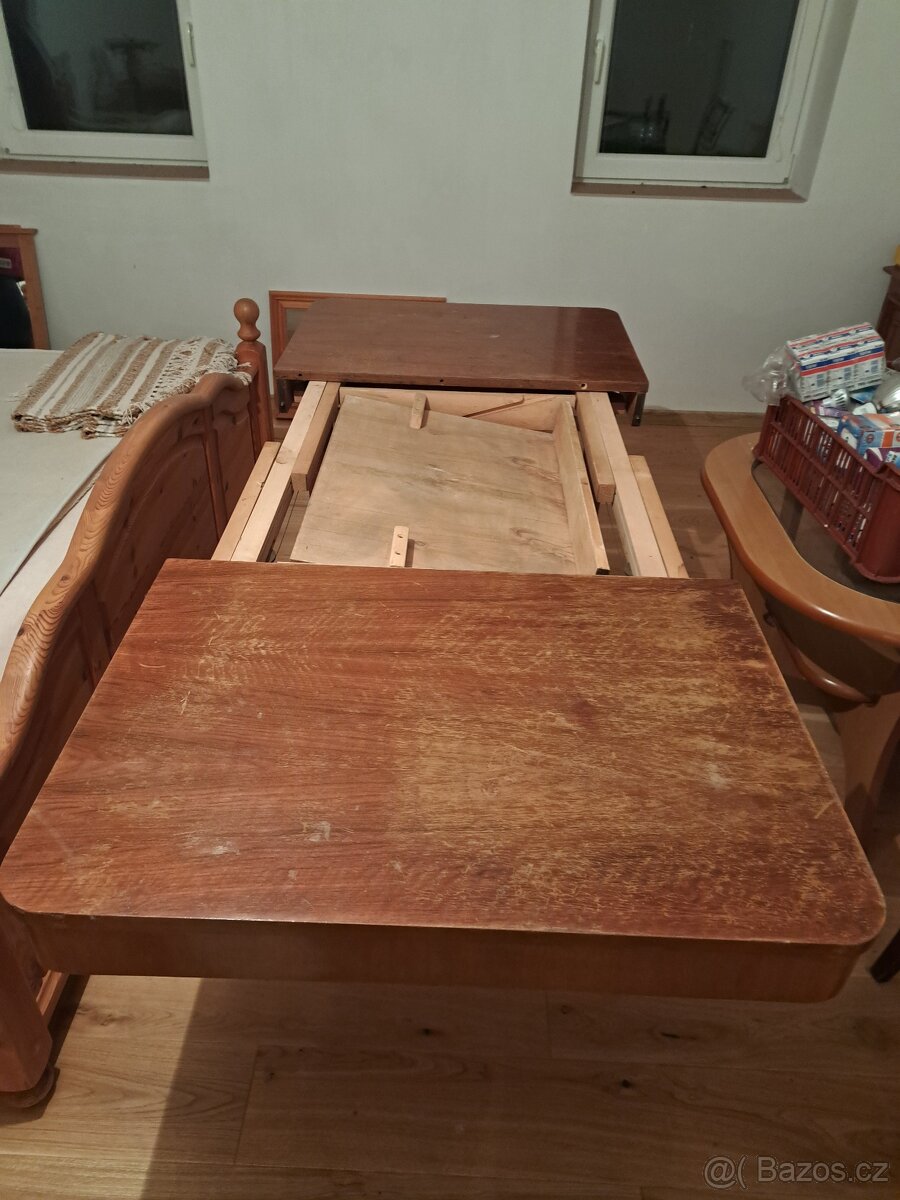Jídelní stůl rozkládací - 2